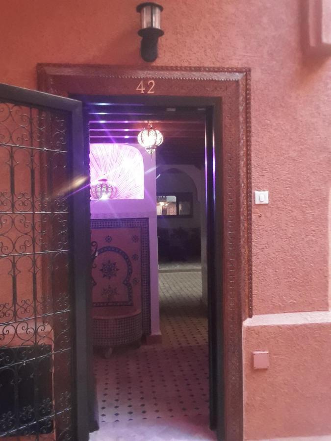 Un Riad Pour Se Divertir En Famille & Se Detendre Marrakesh Exterior photo
