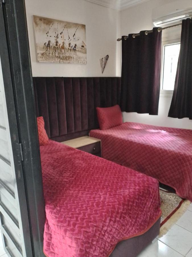 Un Riad Pour Se Divertir En Famille & Se Detendre Marrakesh Exterior photo